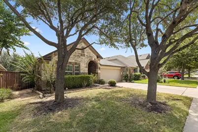 1729 Hidden Springs Path, Round Rock, TX 78665 - Photo 4