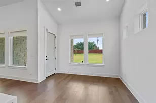 1314 Cardinal Ln, Round Rock, TX 78681 - Photo 14