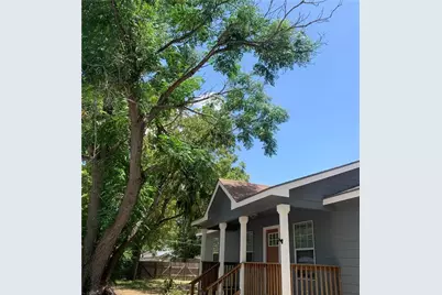 301 Taylor Street, Smithville, TX 78957 - Photo 12