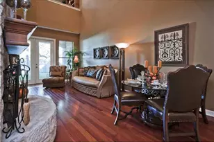 9122 Balcones Club Dr, Austin, TX 78750 - Photo 6