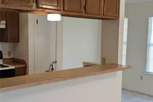 1109 N Bishop St, San Marcos, TX 78666 - Photo 6