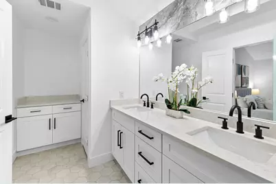 8305 Briarwood Lane, Austin, TX 78757 - Photo 26