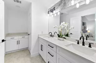 8305 Briarwood Ln, Austin, TX 78757 - Photo 26