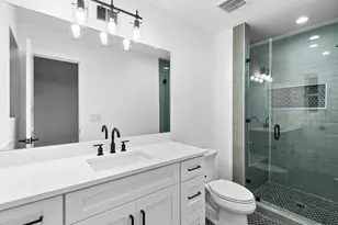 8305 Briarwood Ln, Austin, TX 78757 - Photo 30