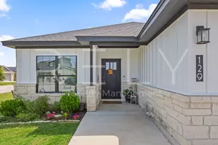 129 Seattle Slew Dr, Jarrell, TX 76537 - Photo 4
