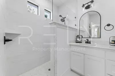 129 Seattle Slew Drive, Jarrell, TX 76537 - Photo 30