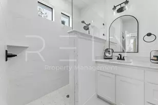 129 Seattle Slew Dr, Jarrell, TX 76537 - Photo 30