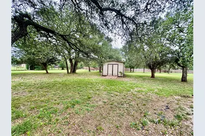 677 County Road 3081 Center, Lampasas, TX 76550 - Photo 8