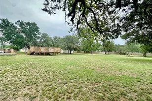 677 County Road 3081 Center, Lampasas, TX 76550 - Photo 6
