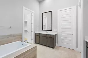 6104 Florencia Ln, Austin, TX 78724 - Photo 10