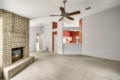 701 W Custers Creek Bend, Pflugerville, TX 78660 - Photo 4