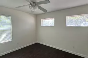 8510 New Hampshire Dr, Austin, TX 78758 - Photo 20