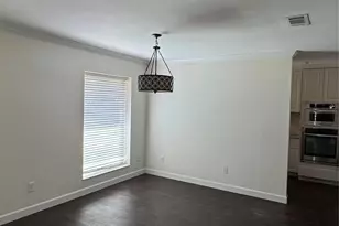 8510 New Hampshire Dr, Austin, TX 78758 - Photo 10