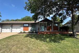 8510 New Hampshire Dr, Austin, TX 78758 - Photo 2