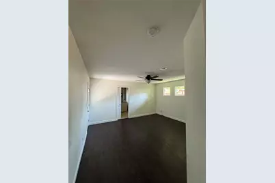 8510 New Hampshire Drive, Austin, TX 78758 - Photo 12