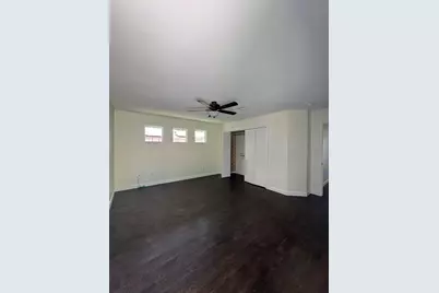 8510 New Hampshire Drive, Austin, TX 78758 - Photo 10