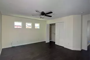 8510 New Hampshire Dr, Austin, TX 78758 - Photo 10
