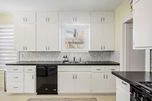 1703 Dywer Ave, Austin, TX 78704 - Photo 20