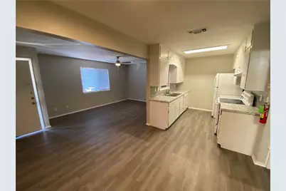 1053 Linde Avenue #1053, New Braunfels, TX 78130 - Photo 1