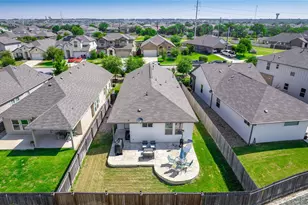 109 Lambert St, Leander, TX 78641 - Photo 28
