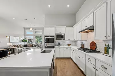 548 Faith Drive, Liberty Hill, TX 78642 - Photo 14