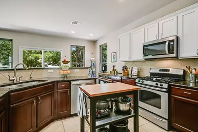 113 Fred Couples Drive, Round Rock, TX 78664 - Photo 8