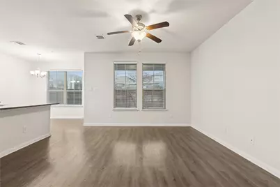 1200 S 10th Street #902, Pflugerville, TX 78660 - Photo 12
