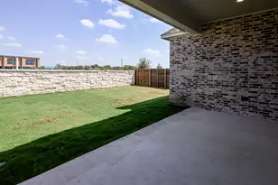 3925 Wishing Well Dr, Lockhart, TX 78644 - Photo 22