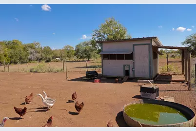 3995 County Road 405, Lexington, TX 78947 - Photo 20