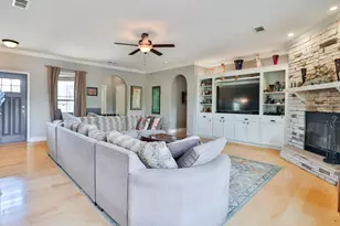 3995 Co Rd 405, Lexington, TX 78947 - Photo 10