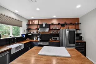 301 W Stassney Ln, Austin, TX 78745 - Photo 10