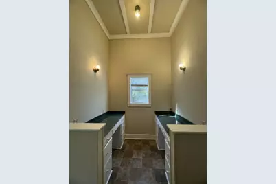 302 S Burleson Street, Kyle, TX 78640 - Photo 12