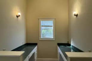 302 S Burleson St, Kyle, TX 78640 - Photo 12