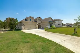 19612 Serenity Ln, Lago Vista, TX 78645 - Photo 36