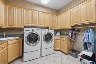 194 Gabriel Meadows Dr, Hutto, TX 78634 - Photo 28