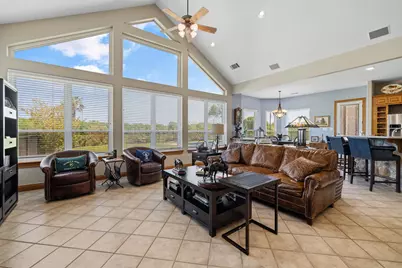 194 Gabriel Meadows Drive, Hutto, TX 78634 - Photo 10