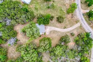 204 W Lakeshore Dr, Sunrise Beach Village, TX 78643 - Photo 24