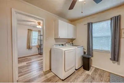 204 W Lakeshore Drive, Sunrise Beach Village, TX 78643 - Photo 14