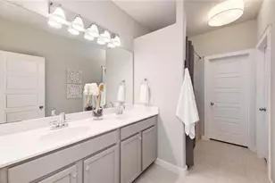 2001 Faro Dr, Austin, TX 78741 - Photo 16