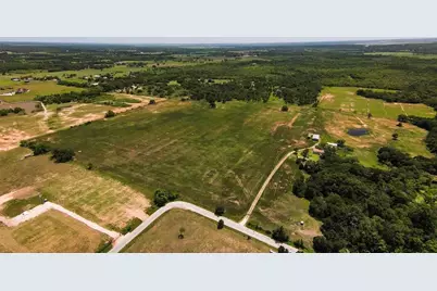 269 Balch Road, Elgin, TX 78621 - Photo 4