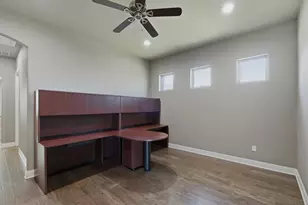 120 W Vienna Dr, Hutto, TX 78634 - Photo 22