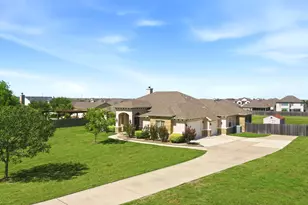 120 W Vienna Dr, Hutto, TX 78634 - Photo 4