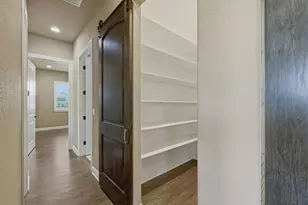 120 W Vienna Dr, Hutto, TX 78634 - Photo 12