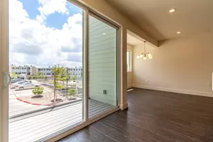 604 N Bluff Dr, Austin, TX 78745 - Photo 12