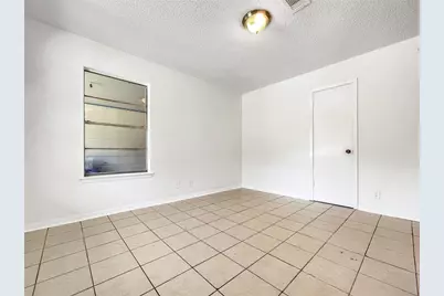 2502 Cecil Drive #B, Austin, TX 78744 - Photo 2