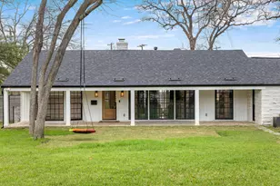 4002 Bradwood Rd, Austin, TX 78722 - Photo 2