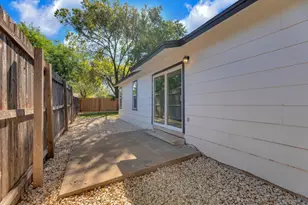 1008 Wilks Ave, Austin, TX 78752 - Photo 32