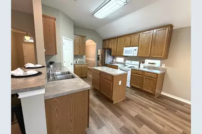 2507 Silver Spur Lane, Leander, TX 78641 - Photo 8