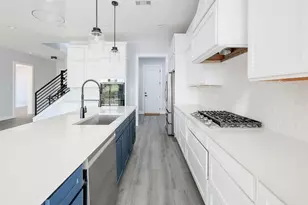 5717 Lost Horizon Dr, Austin, TX 78759 - Photo 16