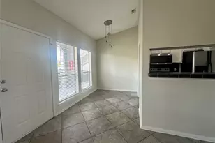 2901 San Jacinto Blvd, Austin, TX 78705 - Photo 8
